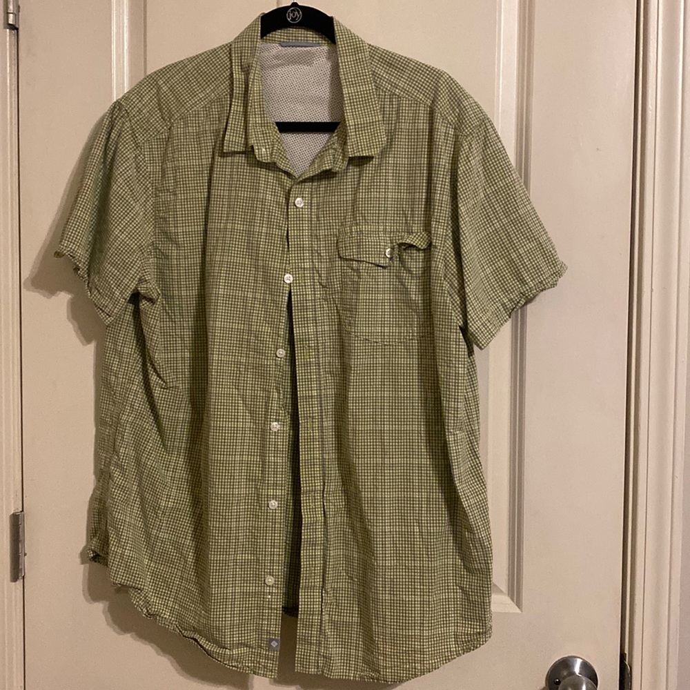 Men’s Button Down